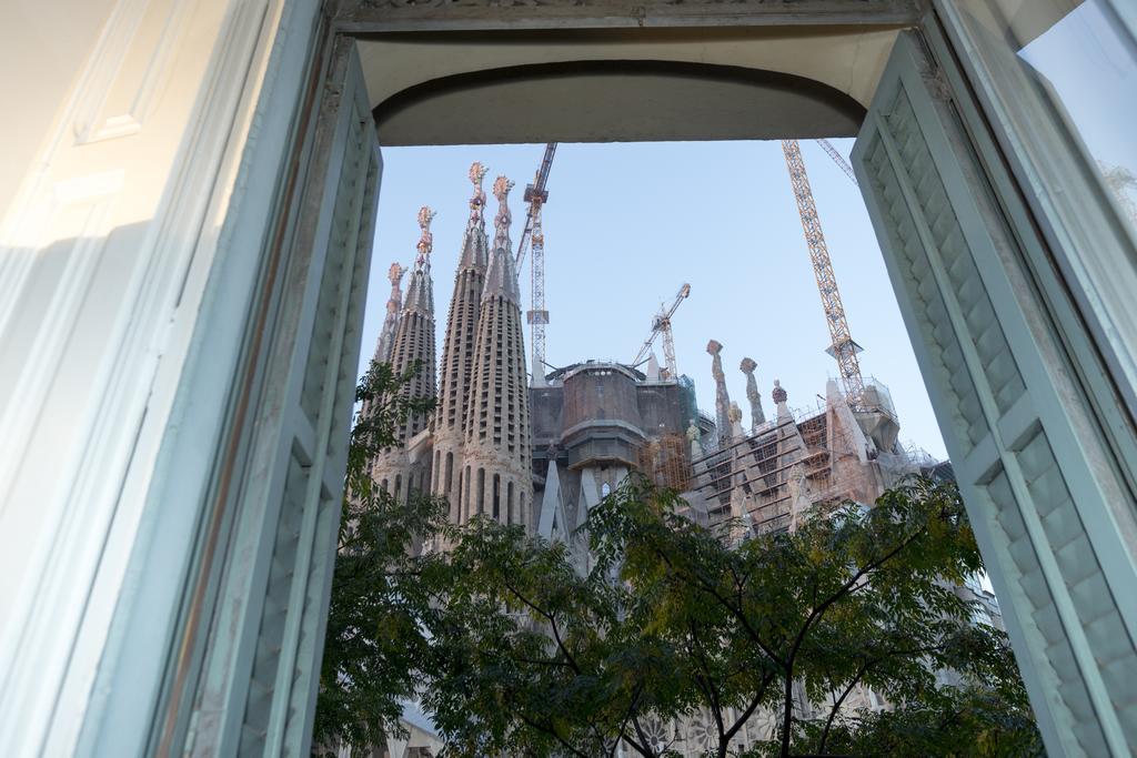 Gaudi Apartment Барселона Екстер'єр фото